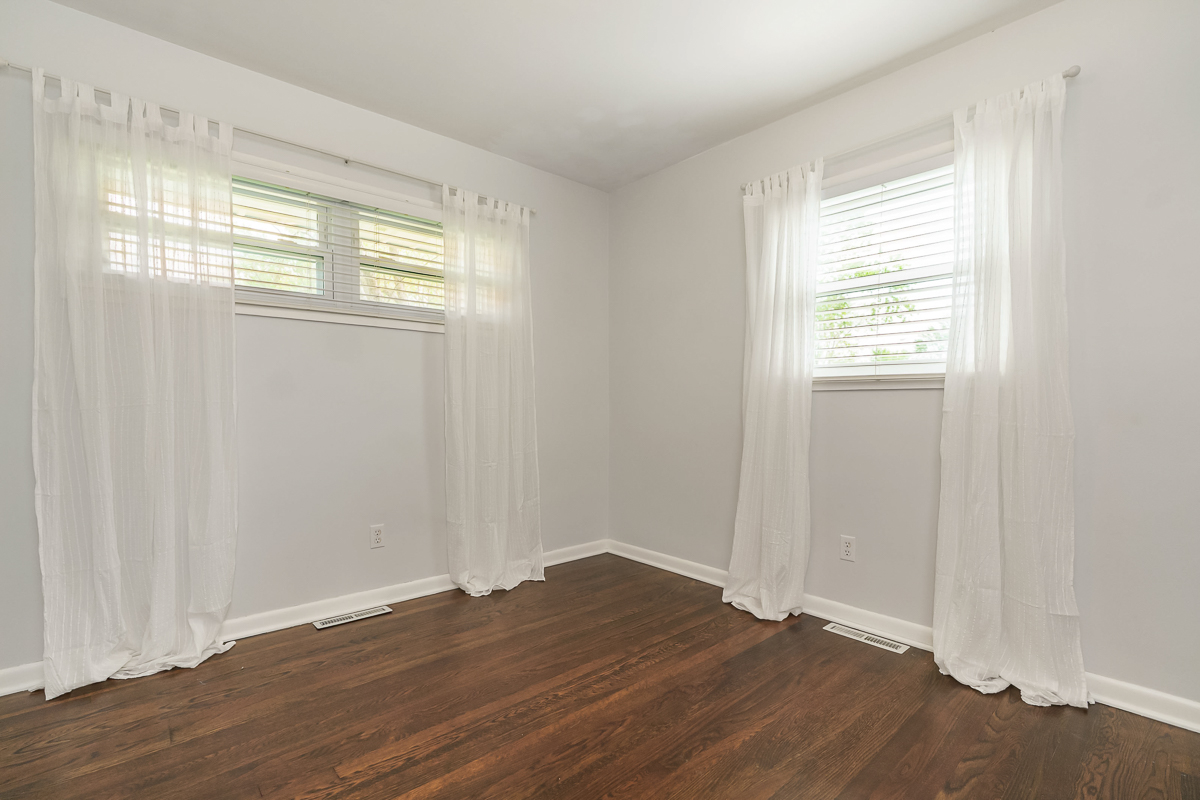5275 Scioto Darby Road-37