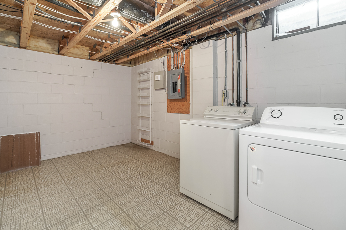 5418 Coral Berry Dr-18