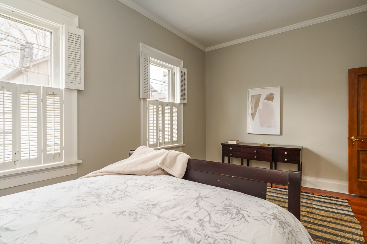 545 Cedar Alley-30