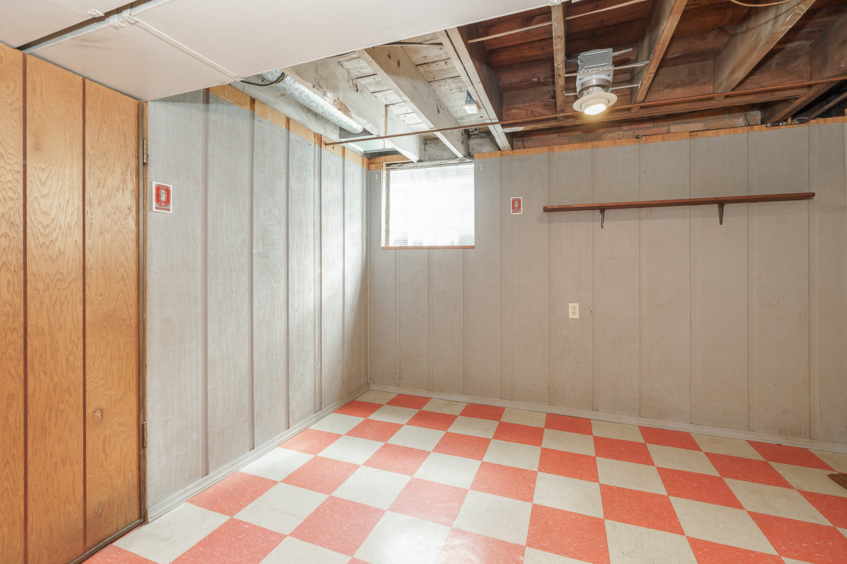 54 Webster Park Ave-35