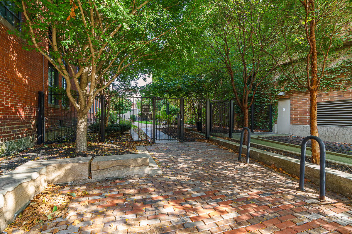 570 S Front St #104-25