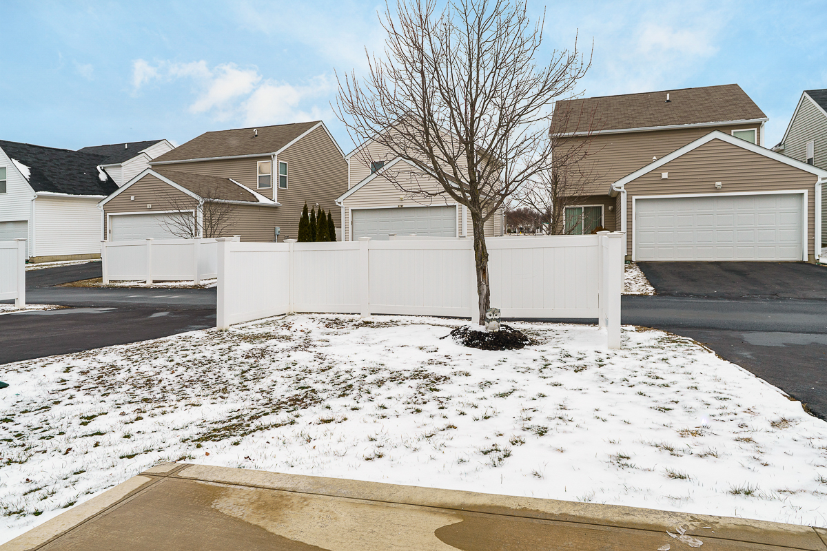 5792 Buckhannon St-8