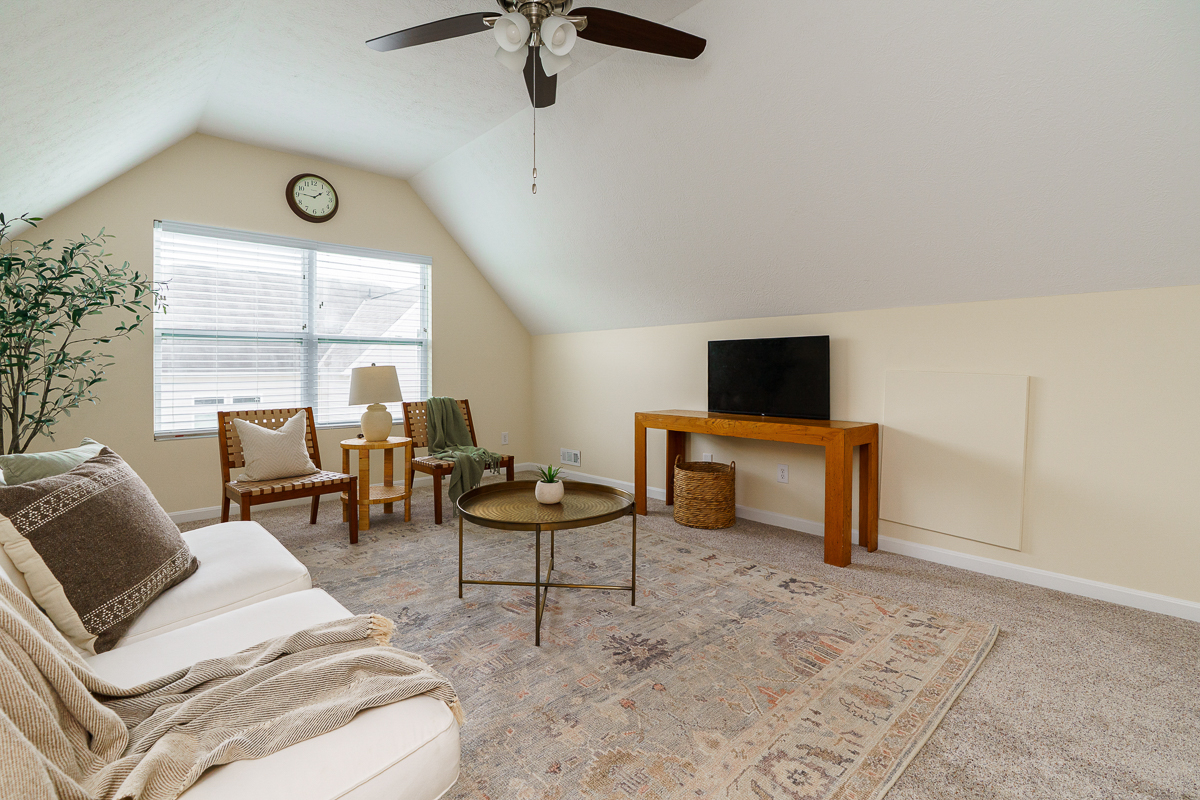 5851 Myrick Rd-24