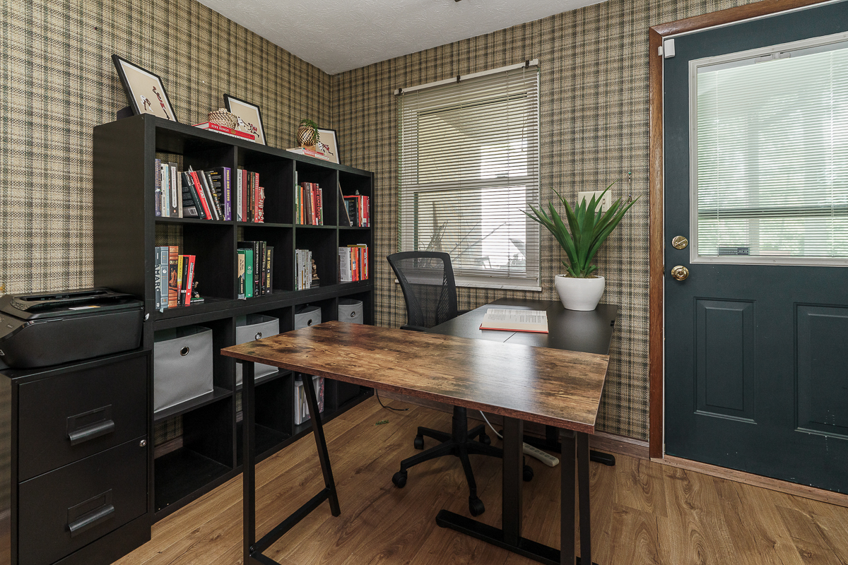 5861 Effingham Rd-28