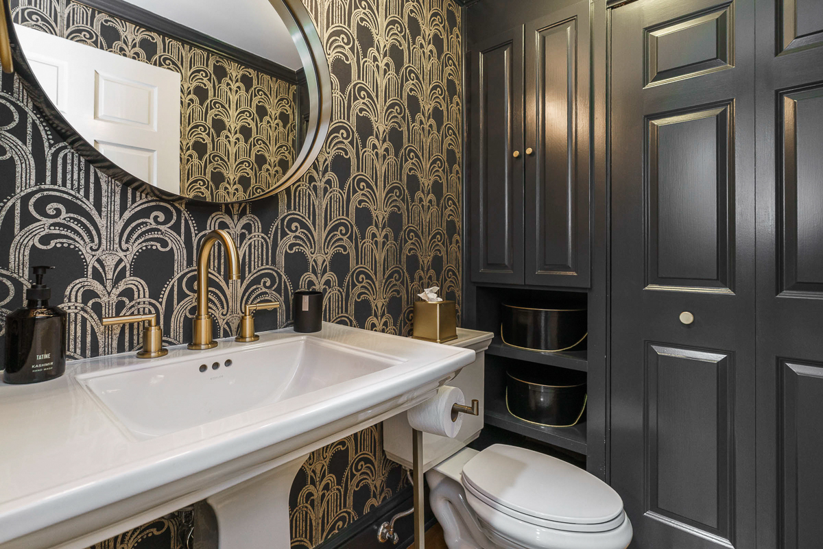 596 s 6th St-28