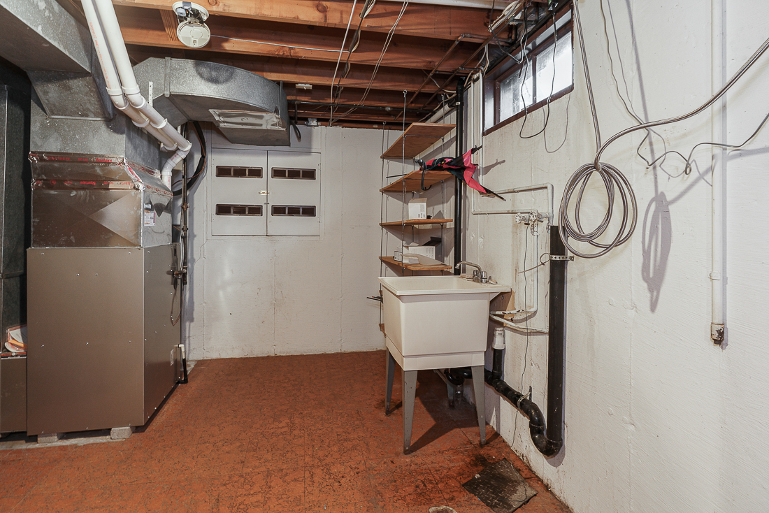 5975 Rocky Rill Rd-45