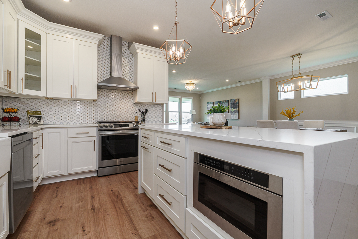 6090 Windcliff Dr-20