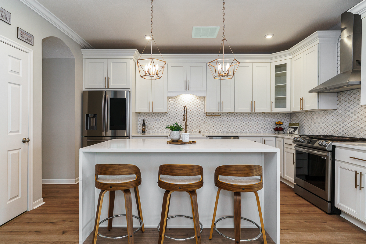 6090 Windcliff Dr-22