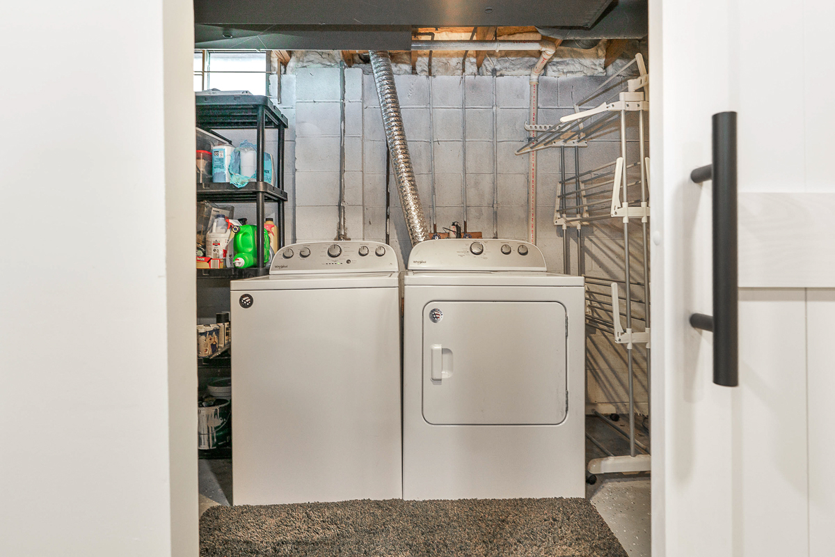 6180 Greenhaven Ave-13