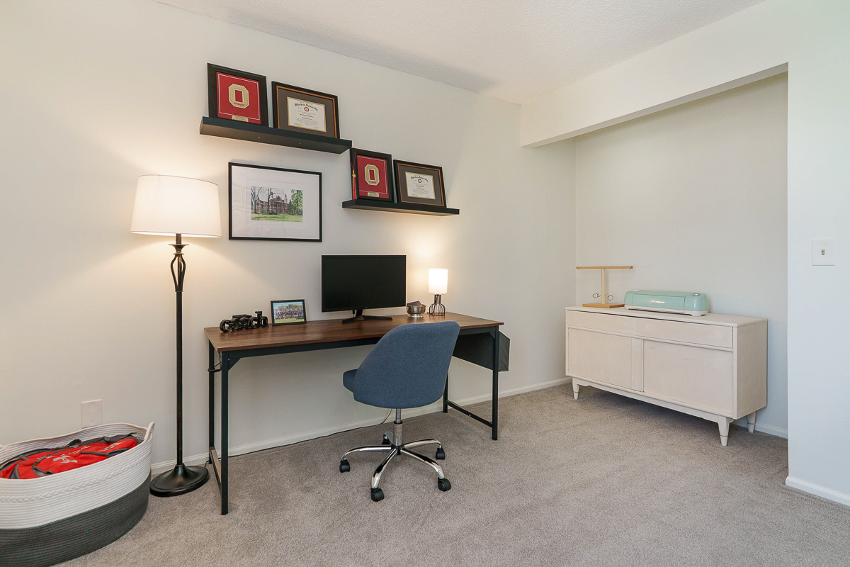 6180 Greenhaven Ave-34