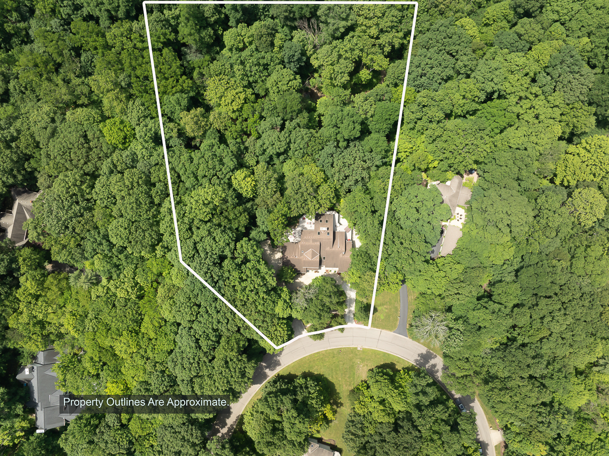 630 Woods Hollow Ln-5