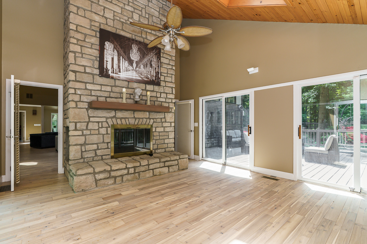 630 Woods Hollow Ln-55