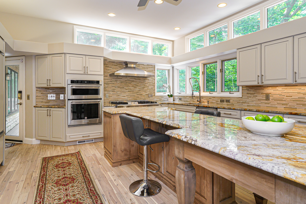 630 Woods Hollow Ln-62