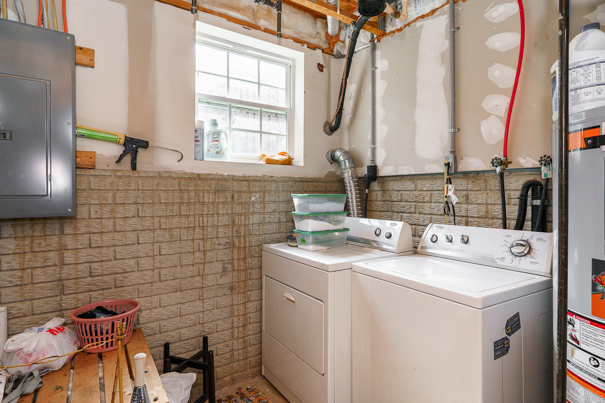 6335 Hares Ear Dr.-12