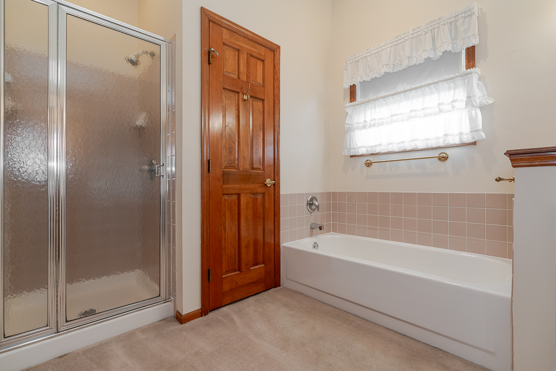 6392 CLAYPOOL Ct--31