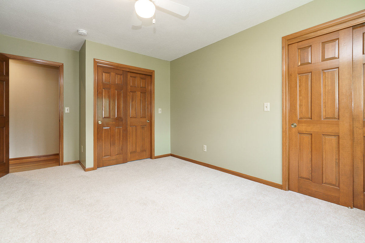 6730 Kensington Way-45