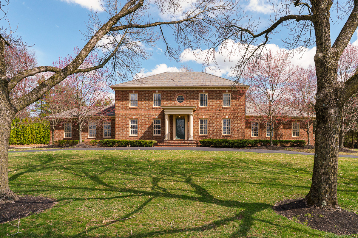 6988 Greensward Rd-2
