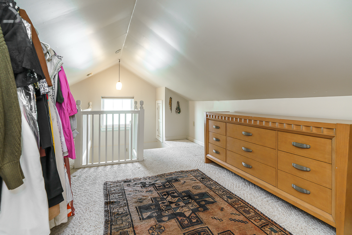 698 s Remington Rd-42