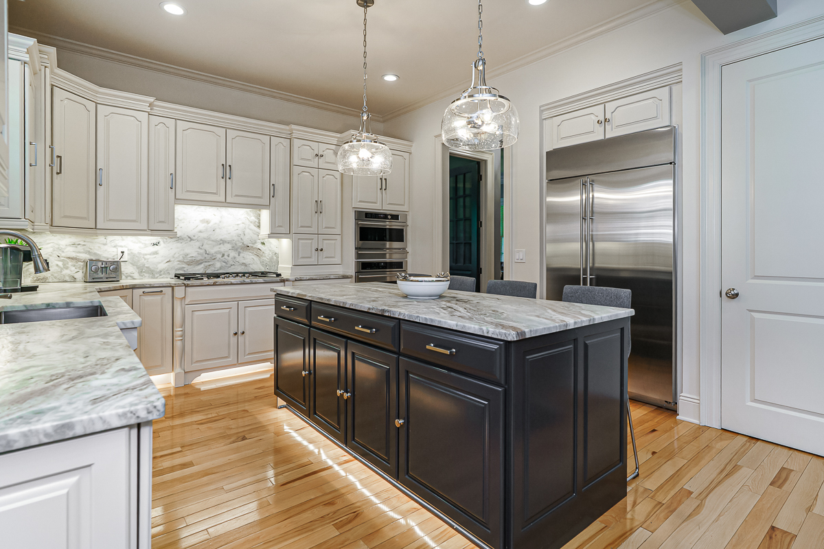 7335 Southfield Rd-15