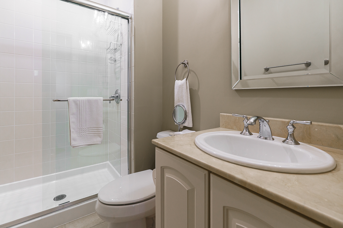 7335 Southfield Rd-42