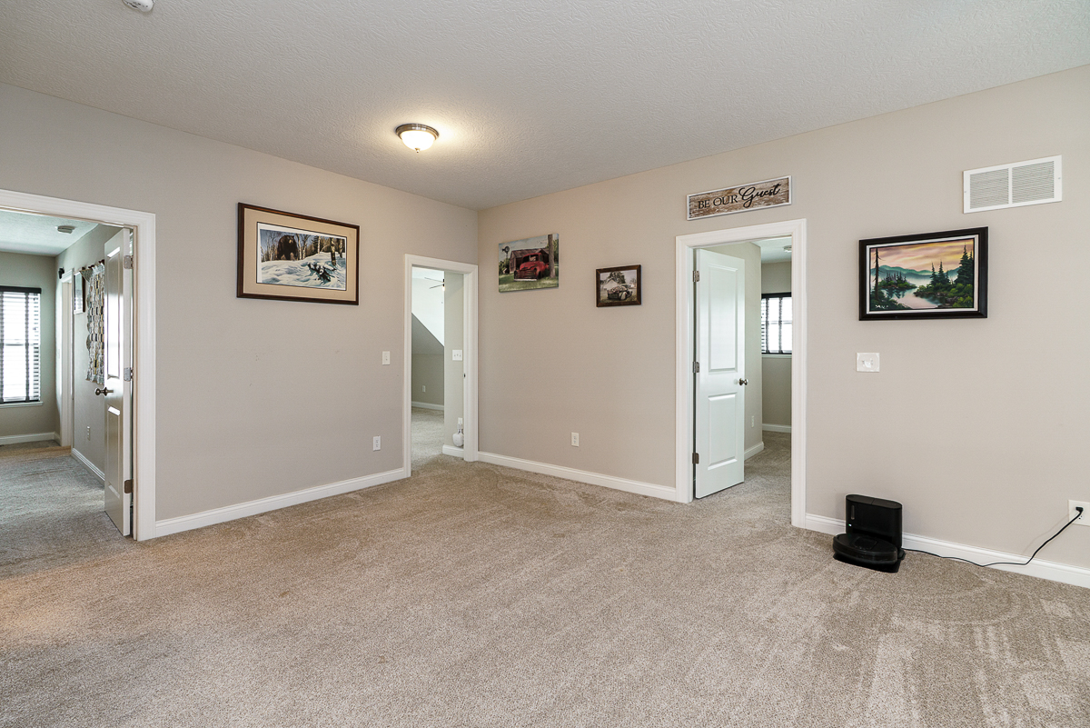 7365 Willowbush Dr-22