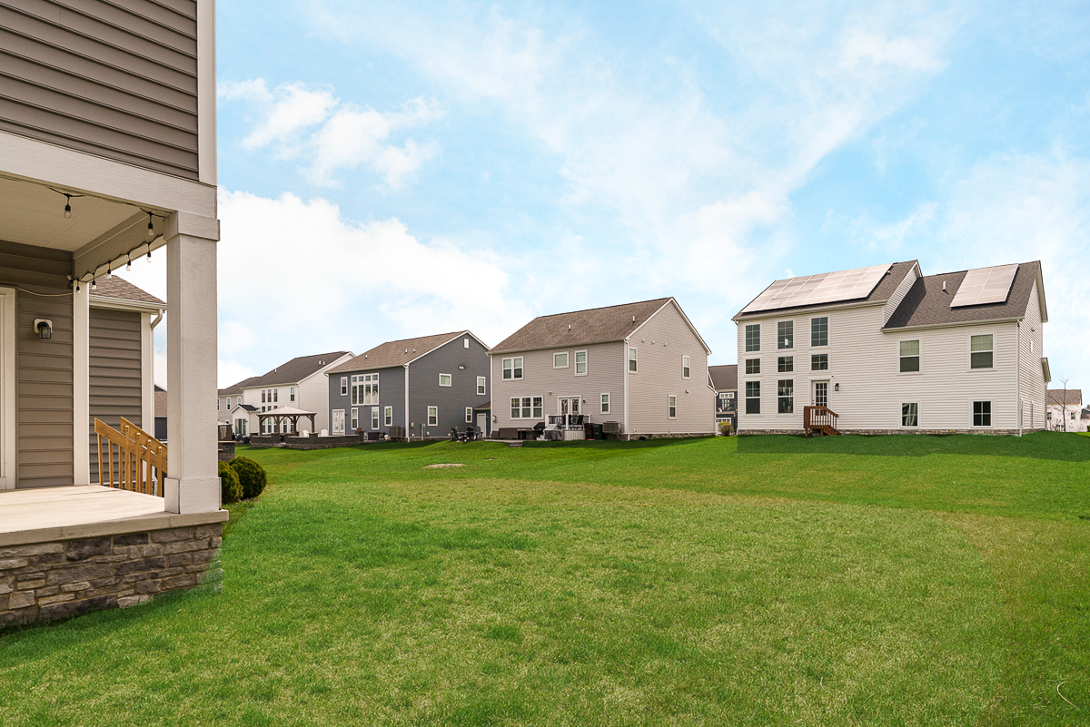 7365 Willowbush Dr-4