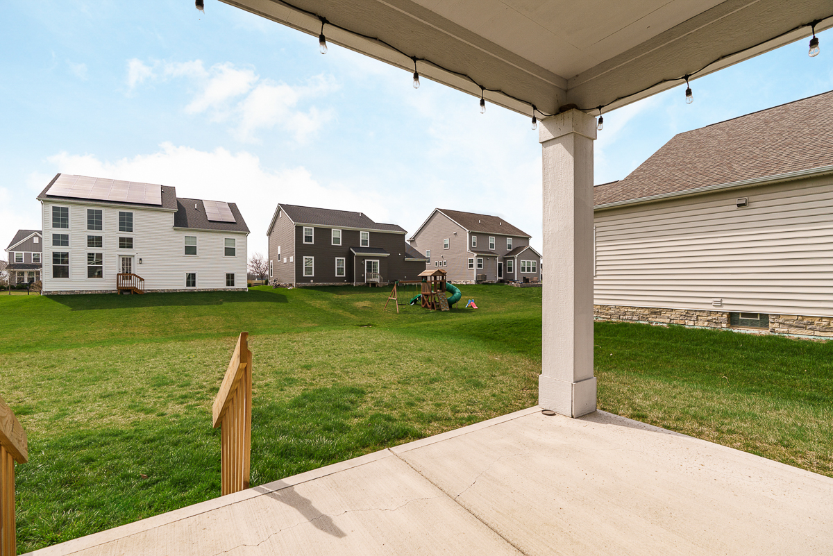 7365 Willowbush Dr-6