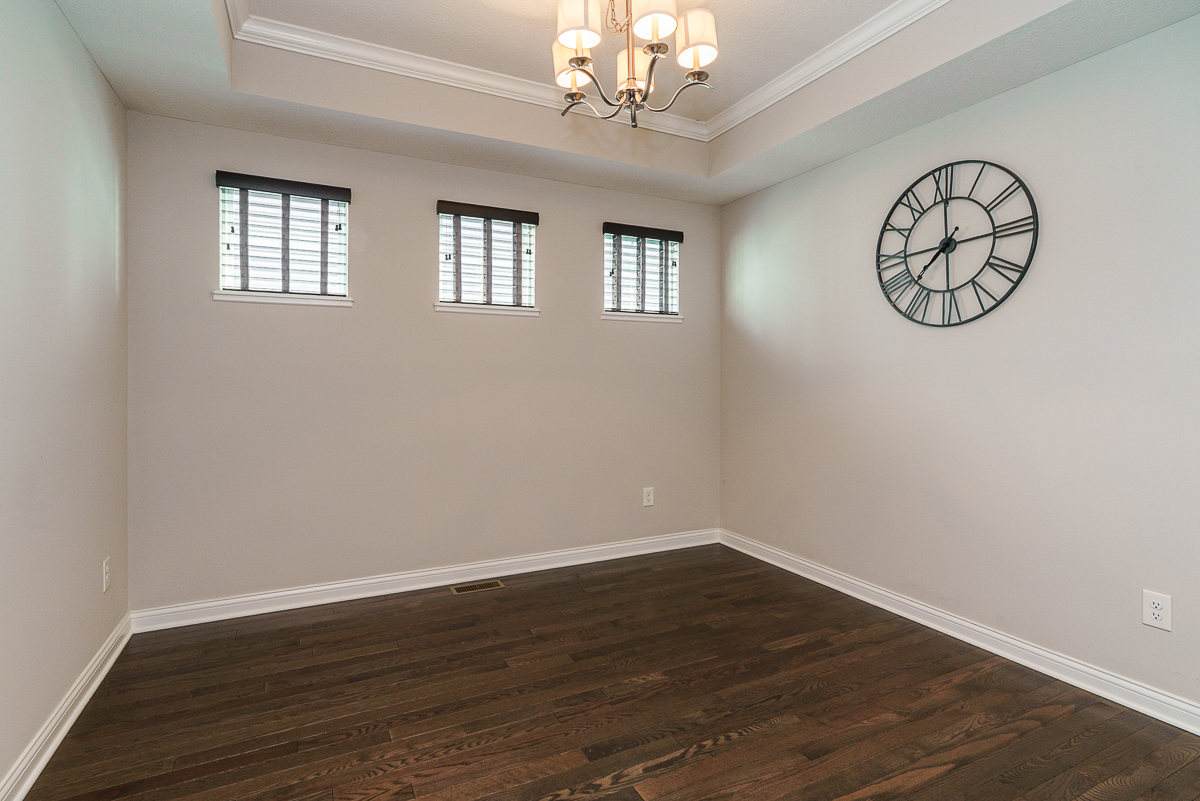 7365 Willowbush Dr-9