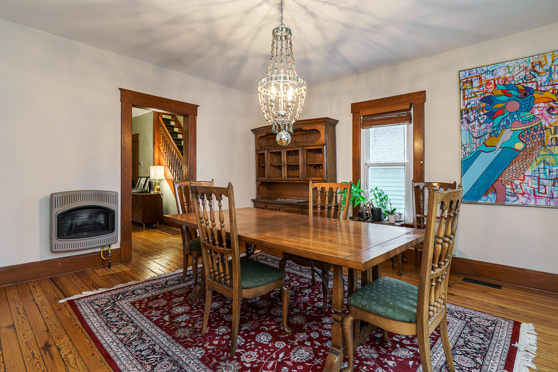 76 e Lakeview Ave-33