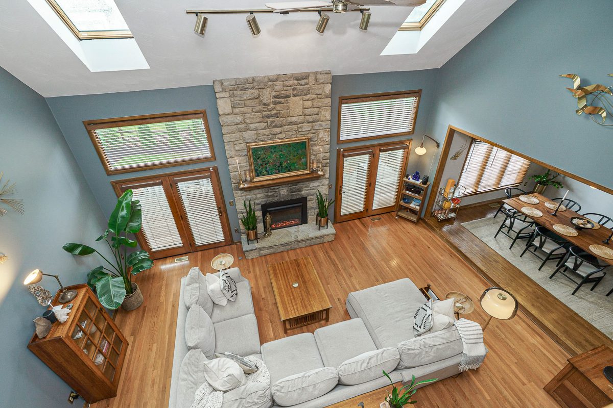 8176 Lake Bluff Ct-41