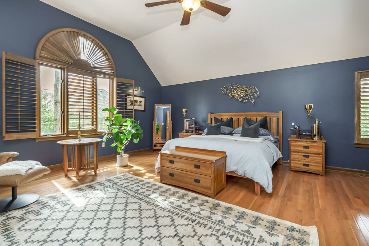 8176 Lake Bluff Ct-50