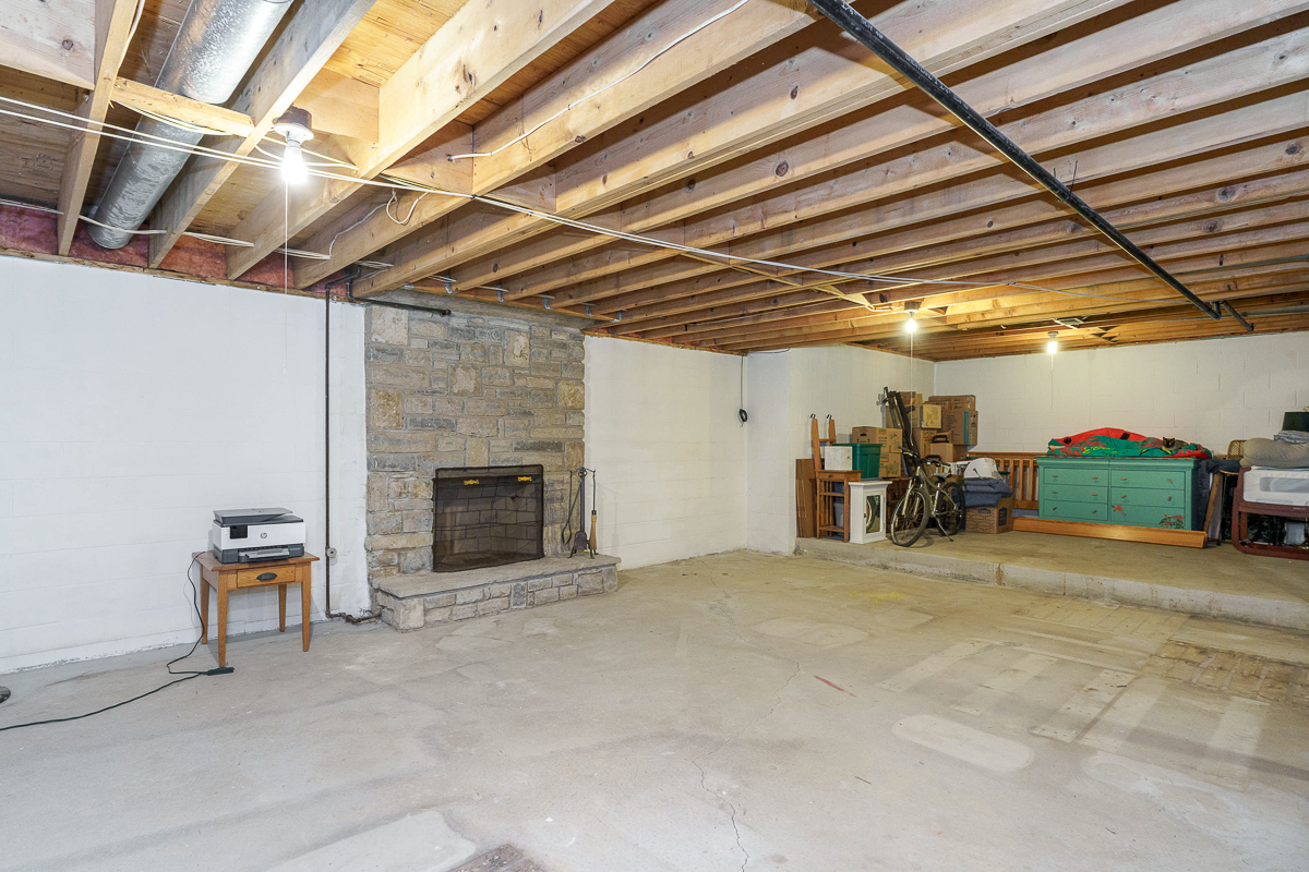 8176 Lake Bluff Ct-62