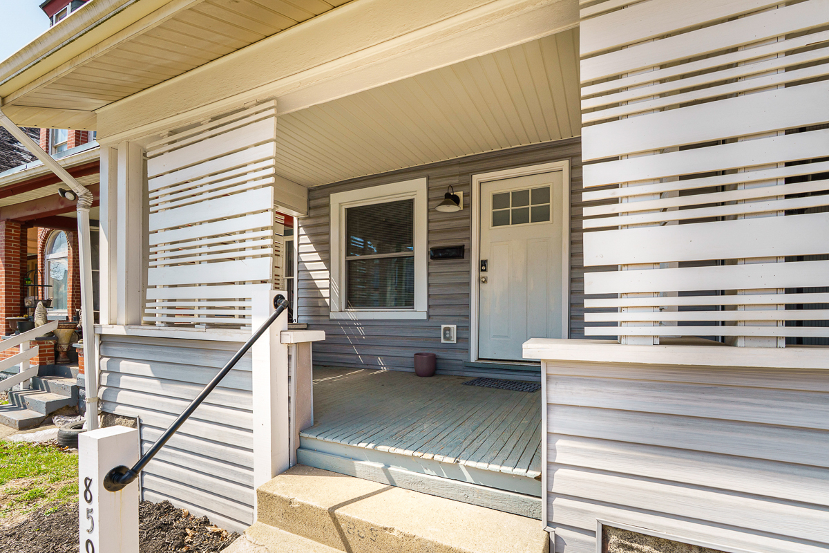 857-859 Wilson Ave-8