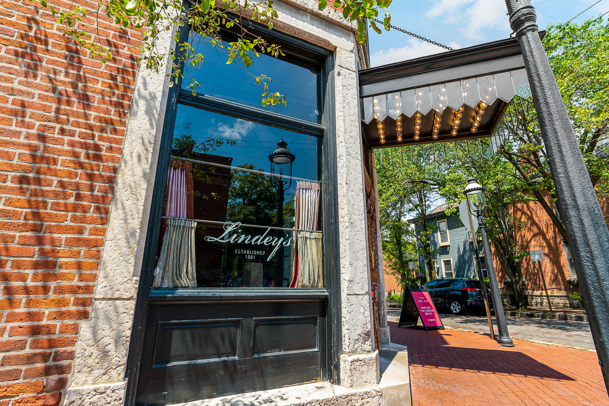 882 s 3rd St-48