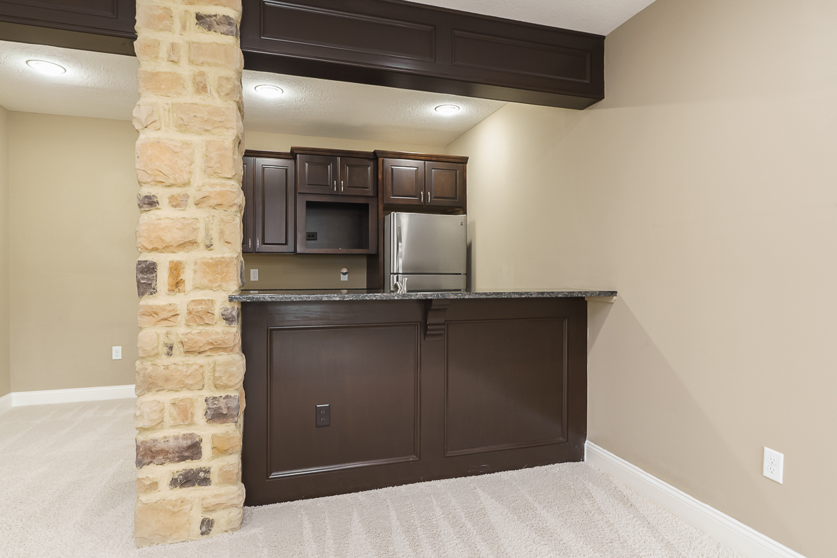 9307 Brolio Villa Dr-15