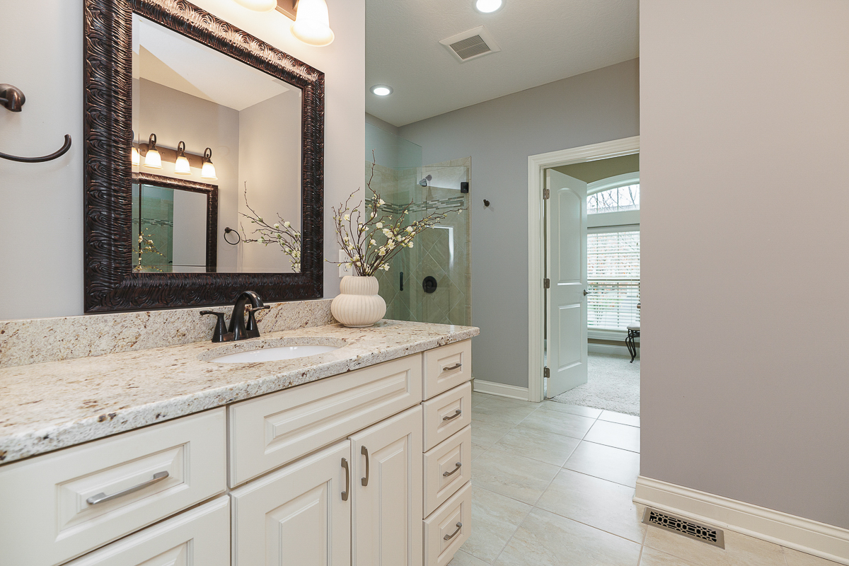 9307 Brolio Villa Dr-51