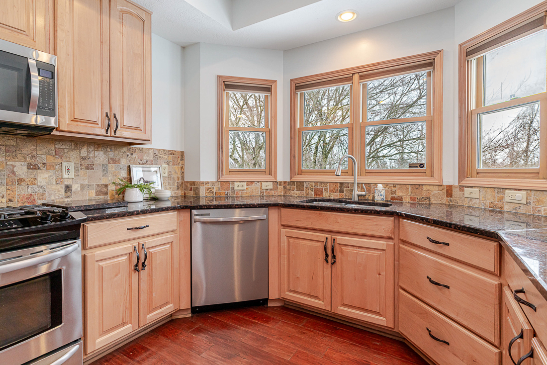 9800 Oxford Circle-24