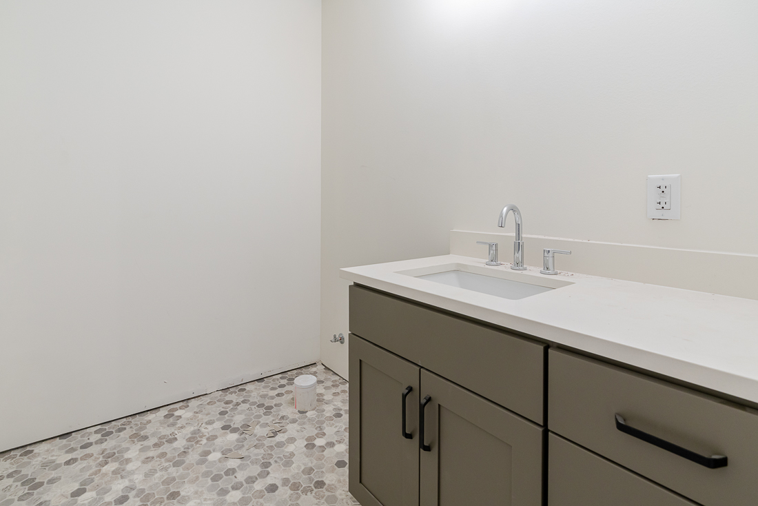 219 N. Columbus St. Progress DEC 2025-40