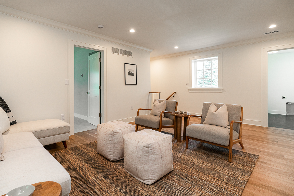 1565 Berkshire Rd.-73