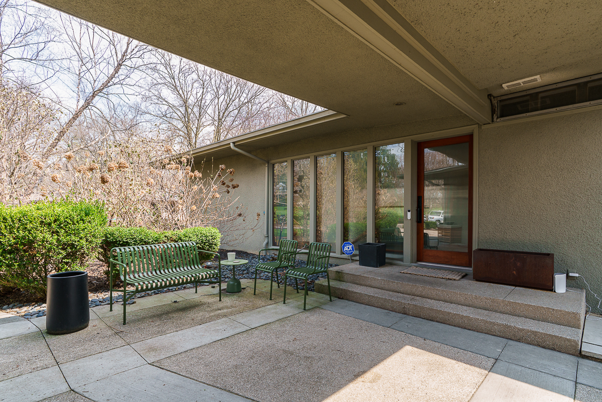 2837 Canterbury Ln EXT=-5