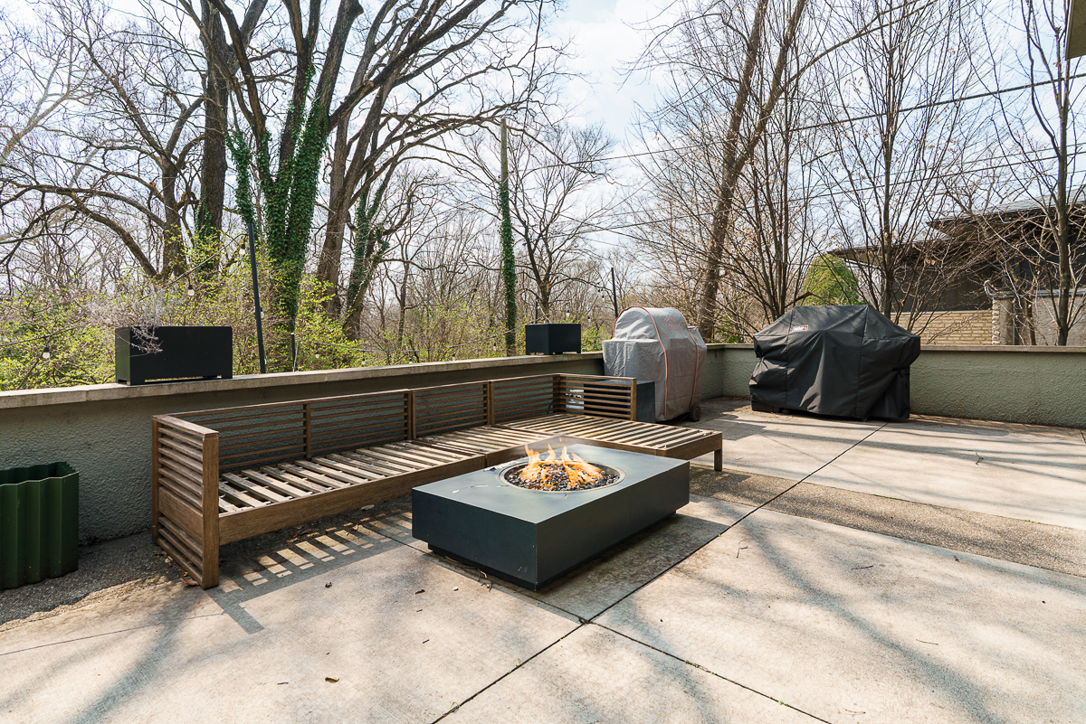 2837 Canterbury Ln EXT=-6