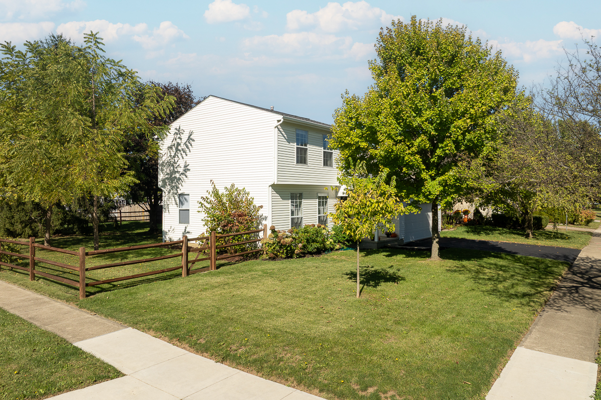 2967 Castlebrook Ave-aerials-2