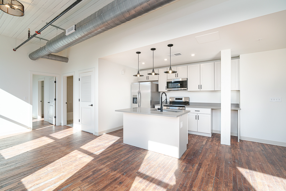 219 N Columbus St-24