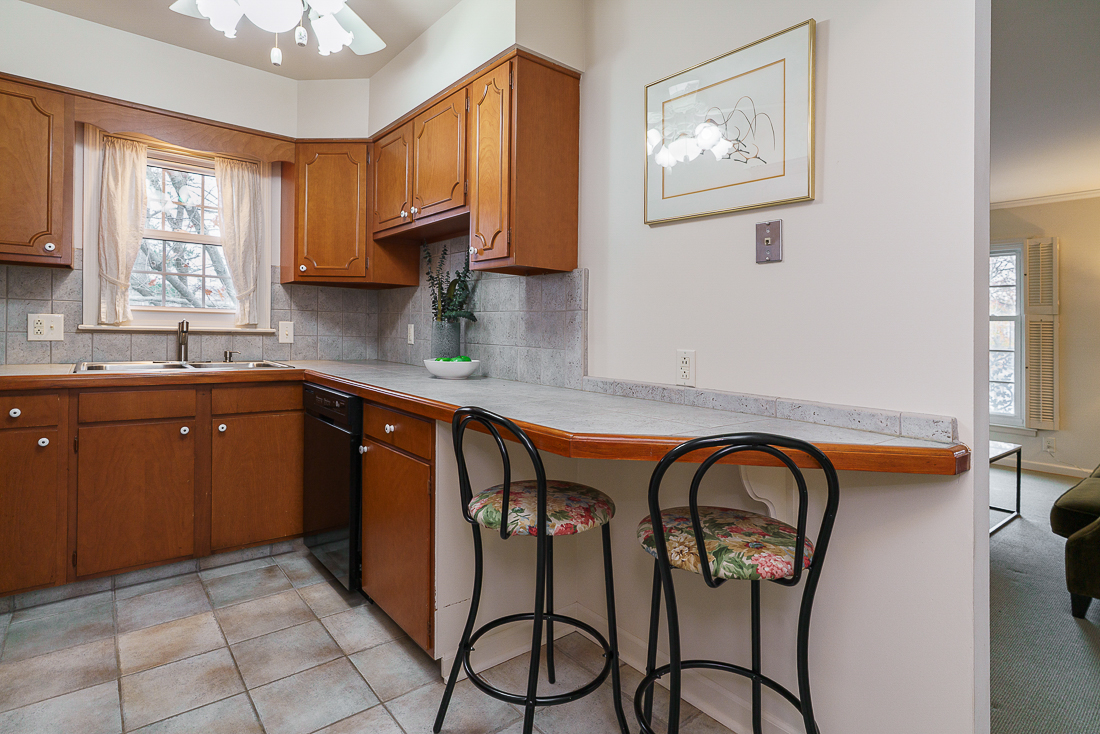 1631 Roxbury Rd F3-21