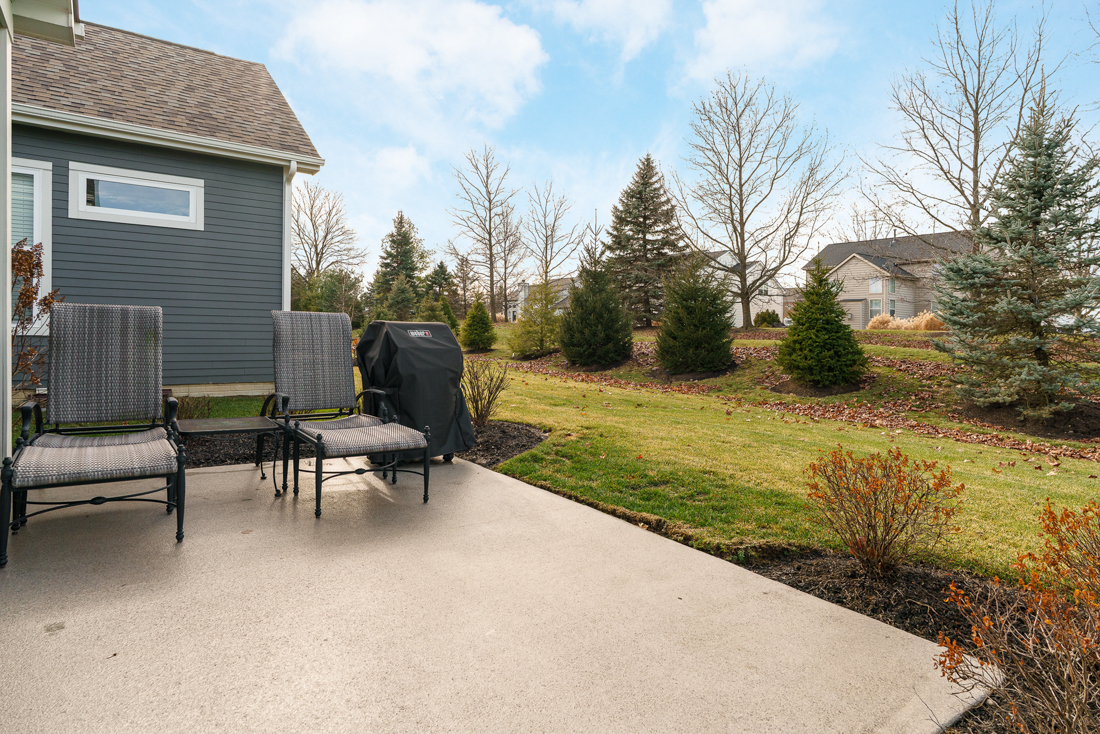 7652 Gateway Blvd --5