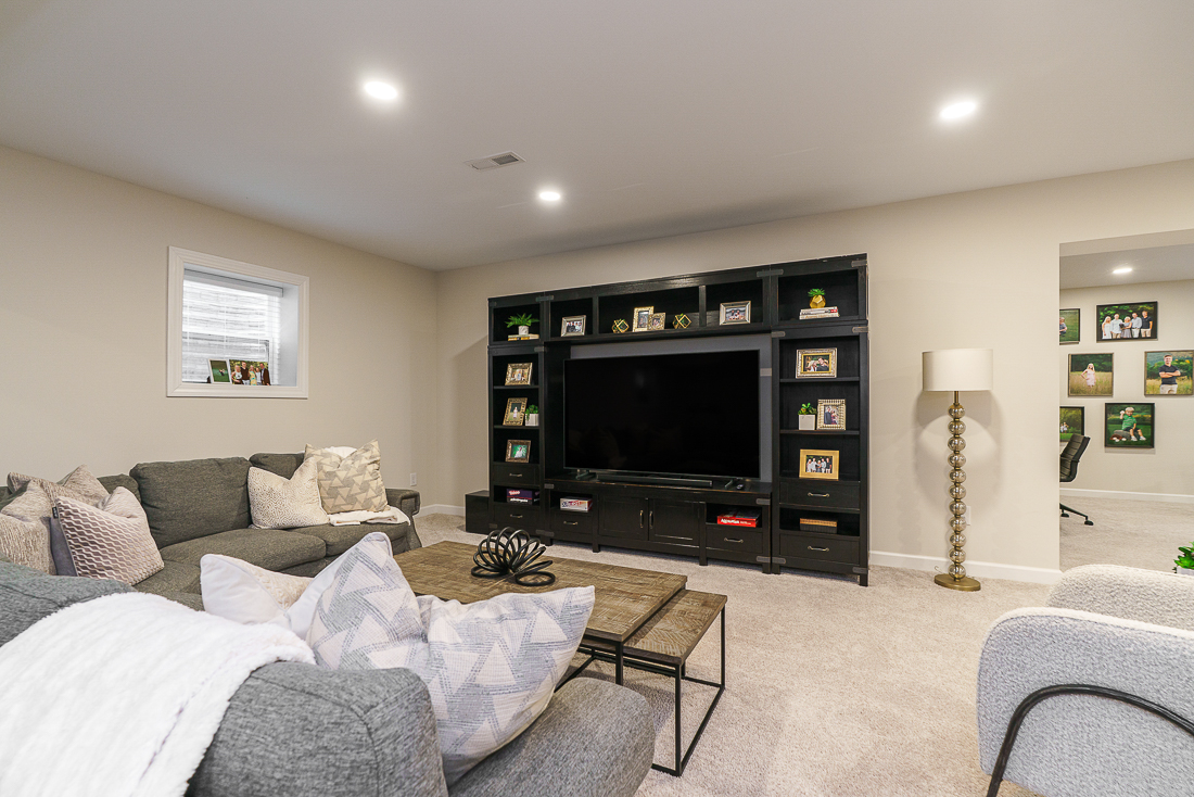 7678 Gateway Blvd-32