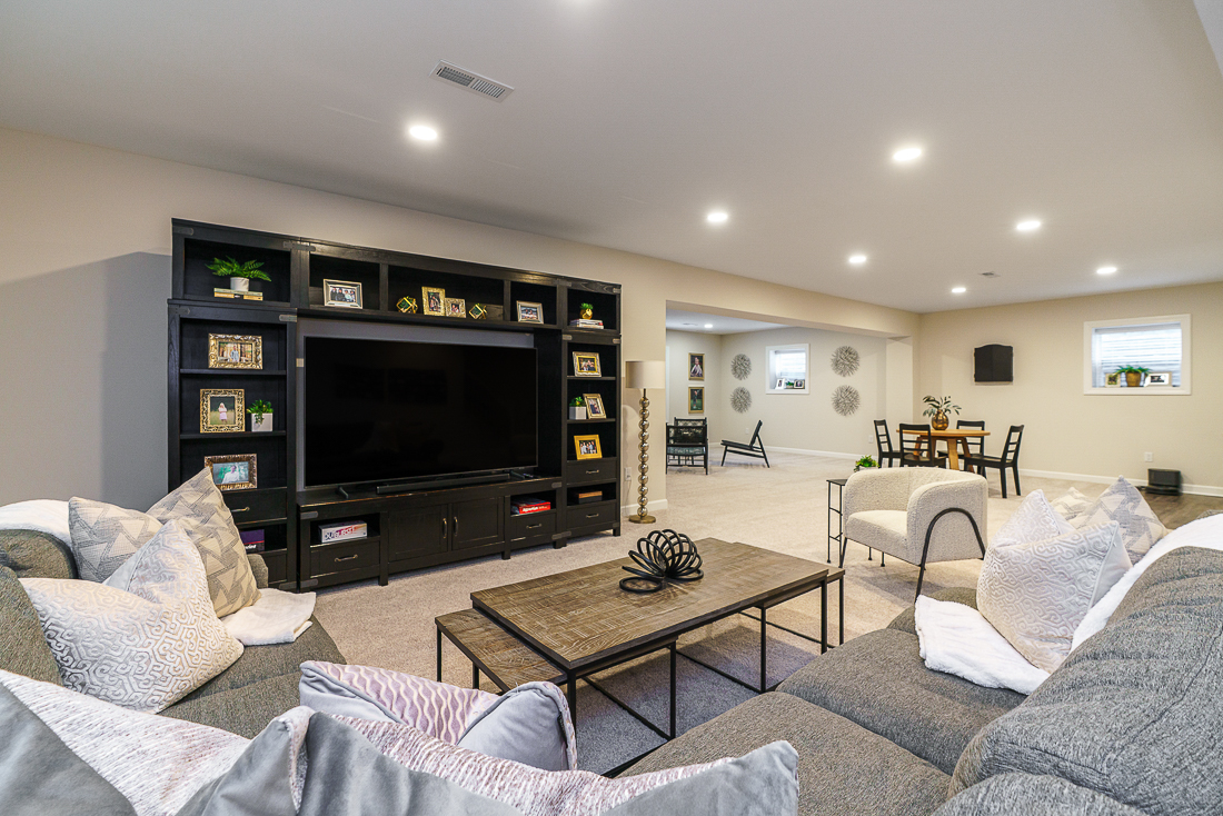 7678 Gateway Blvd-33