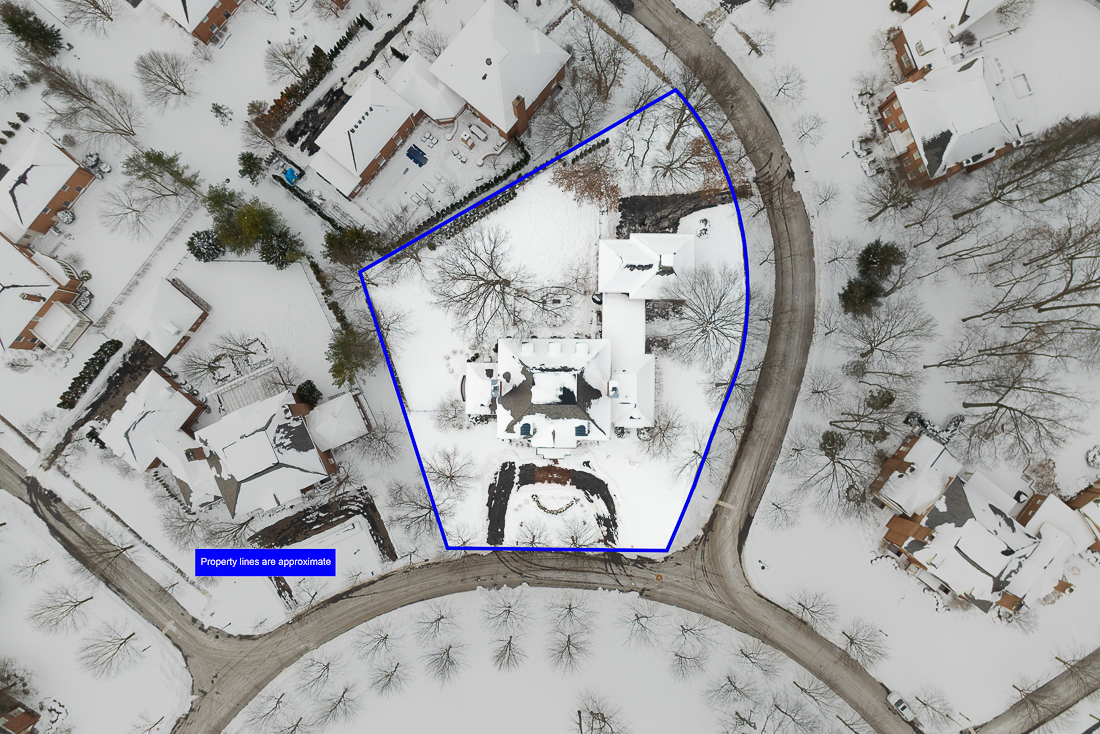 7286 Lambton Green N -10