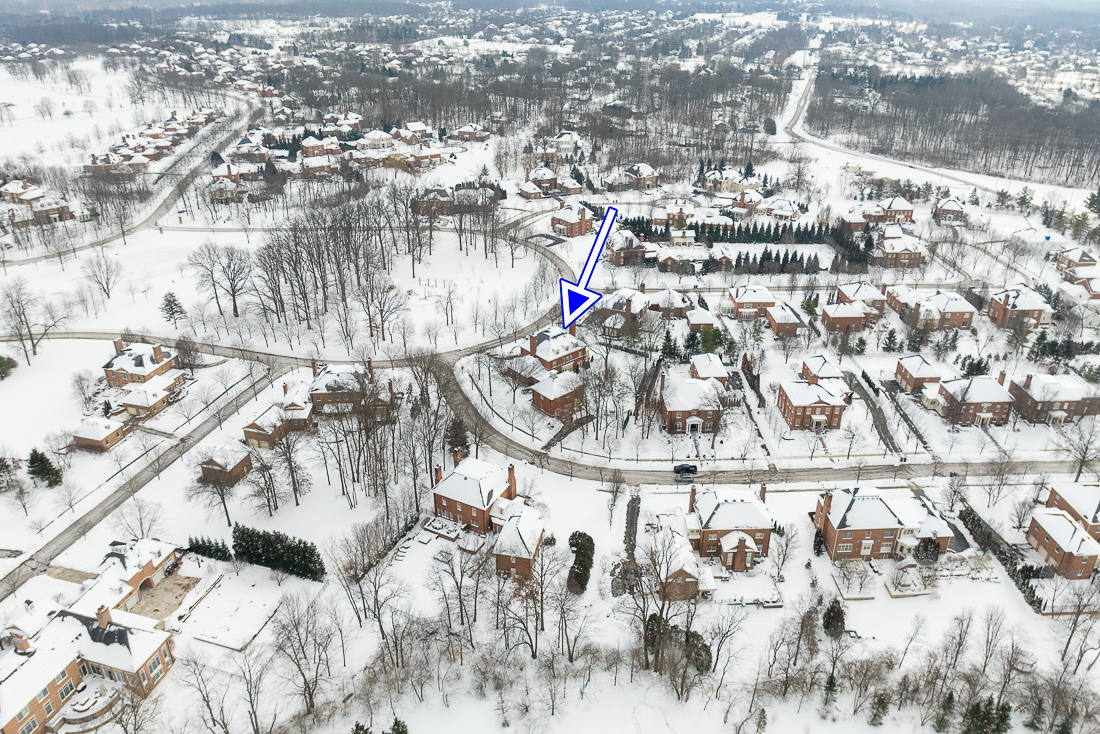 7286 Lambton Green N -7