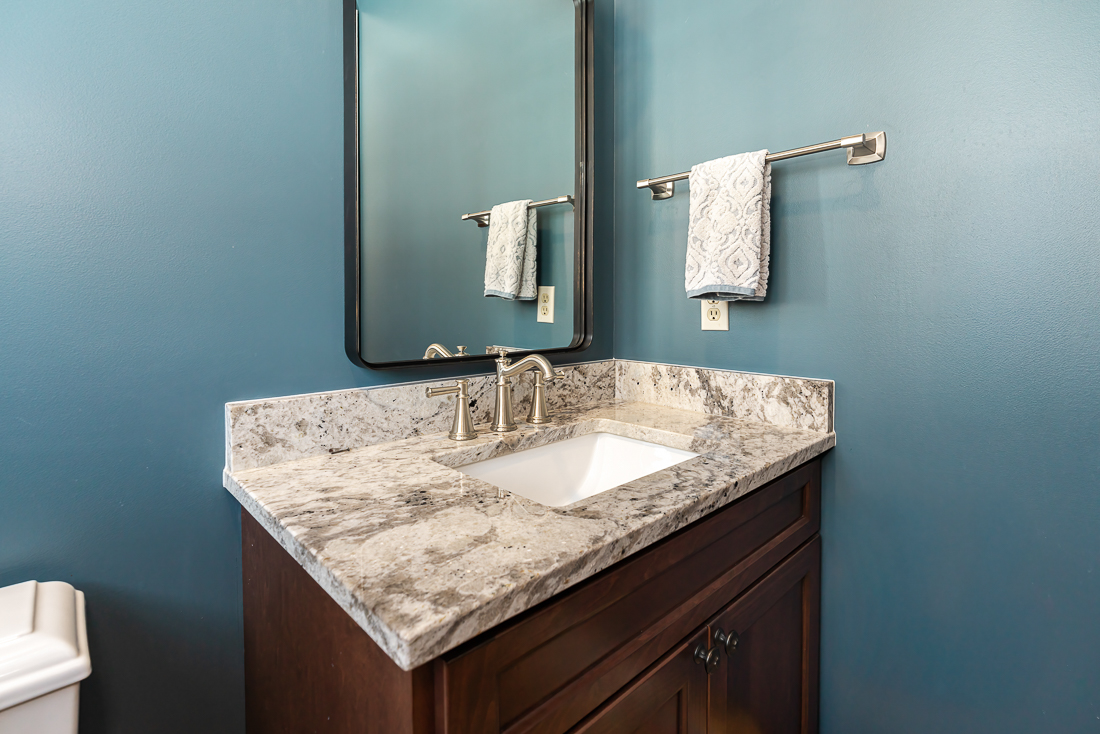 7286 Lambton Green N Interiors-49